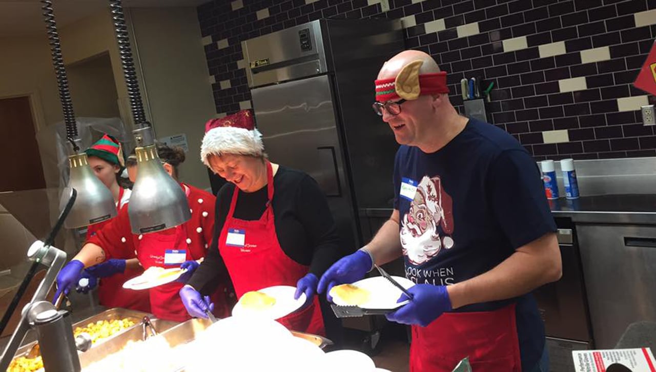 Volunteers Needed for Christmas Day Breakfast 