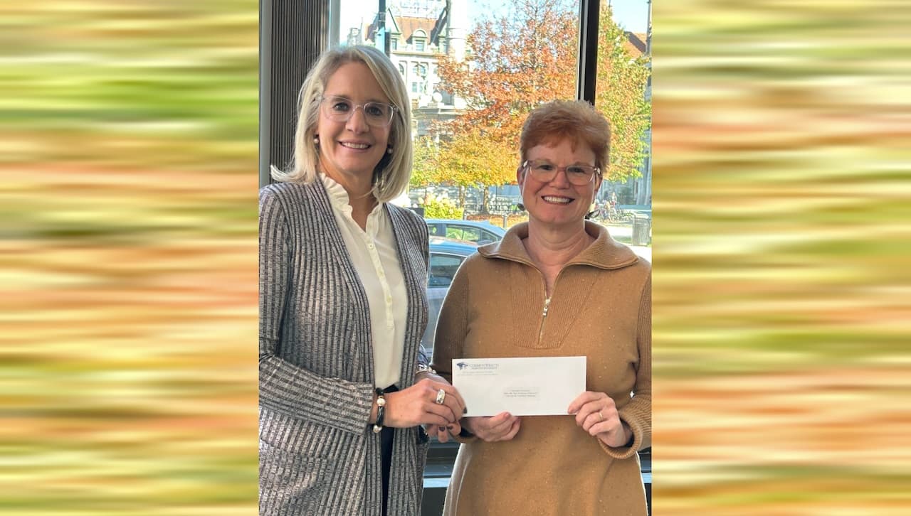 Peoples Security Bank and Trust Company provided $5,000 in support to The University of Scranton’s University of Success through the Educational Improvement Tax Credit Program. From left are:Sharon A. Borgia, senior vice president and senior commercial loan officer, Peoples Security Bank and Trust Company; and Meg Hambrose, director of corporate and foundation relations, The University of Scranton.